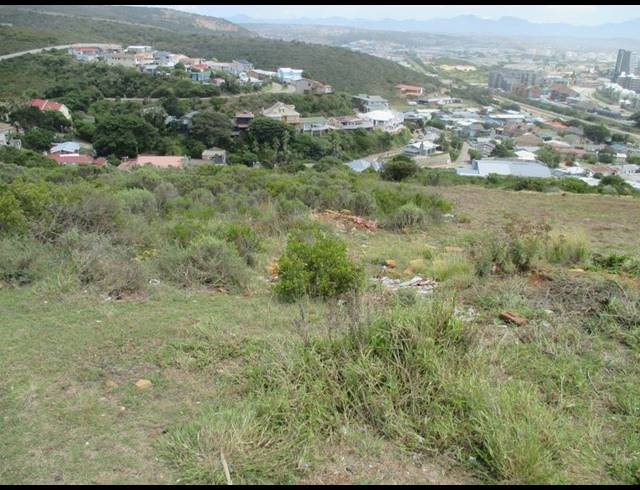 LAND FOR SALE IN MOSSEL BAY EXT 26